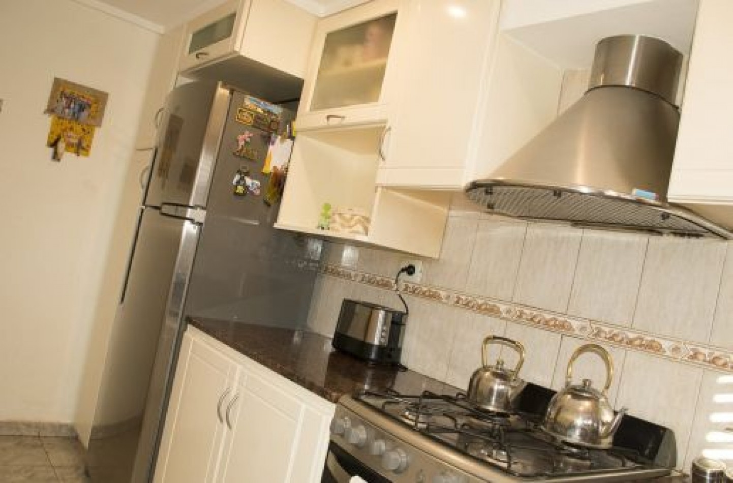 DUPLEX DE 4 AMBIENTES CON GARAGE DOBLE. Duplex en Venta.