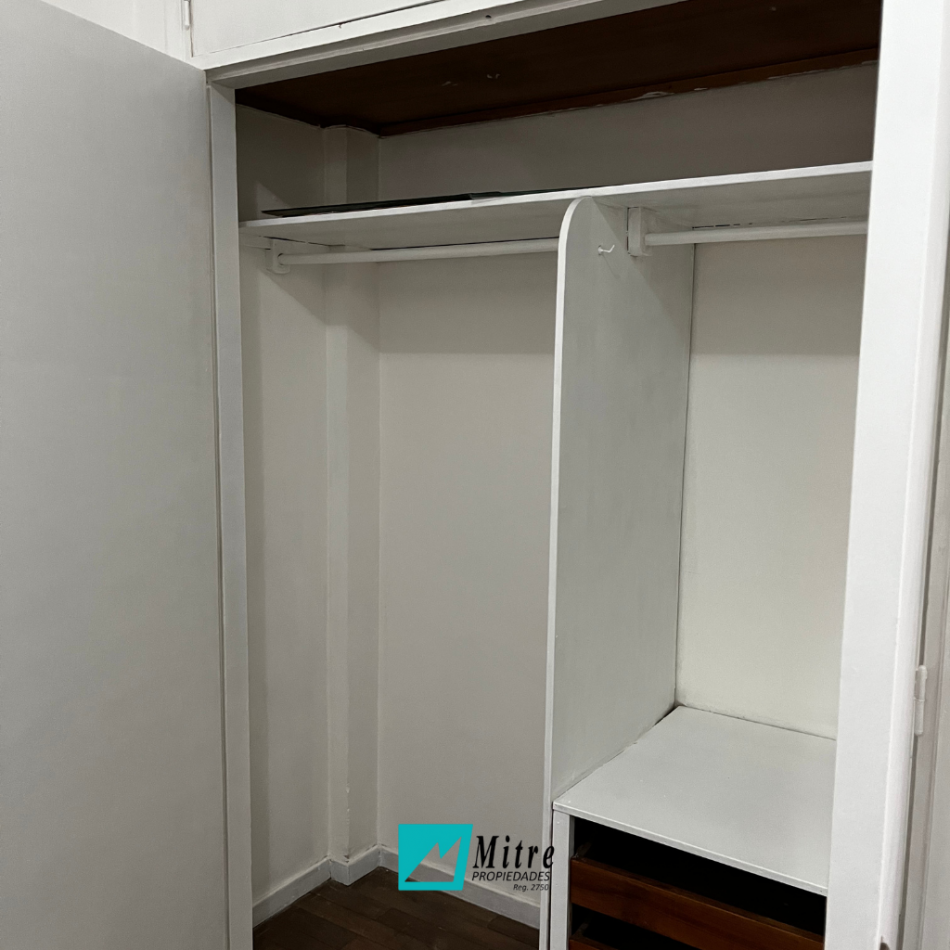 3 AMBIENTES CON DEPENDENCIA A LA CALLE