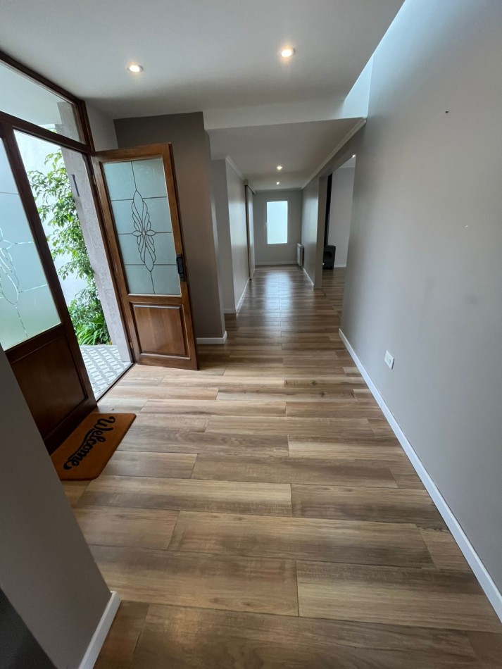 EXCLUSIVA CASA EN ARENAS DEL SUR