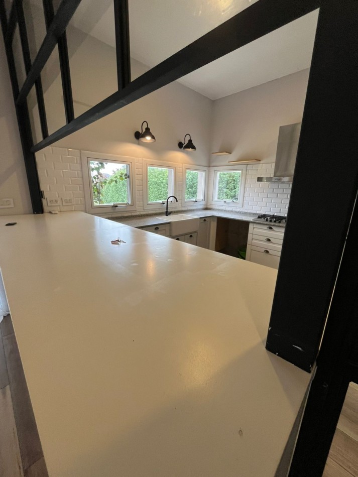 EXCLUSIVA CASA EN ARENAS DEL SUR