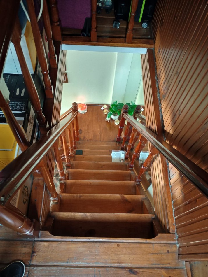 GRAN OPORTUNIDAD!! APTO CREDITO! CHAUVIN - DEPARTAMENTO 4 AMBIENTES 2 BAÑOS. VEREDA DE SOL.  CON COCHERA FIJA, CUBIERTA.