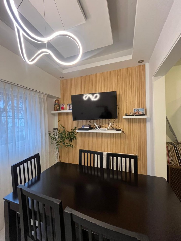 PISO EN PH PLANTA ALTA PLAZA MITRE 