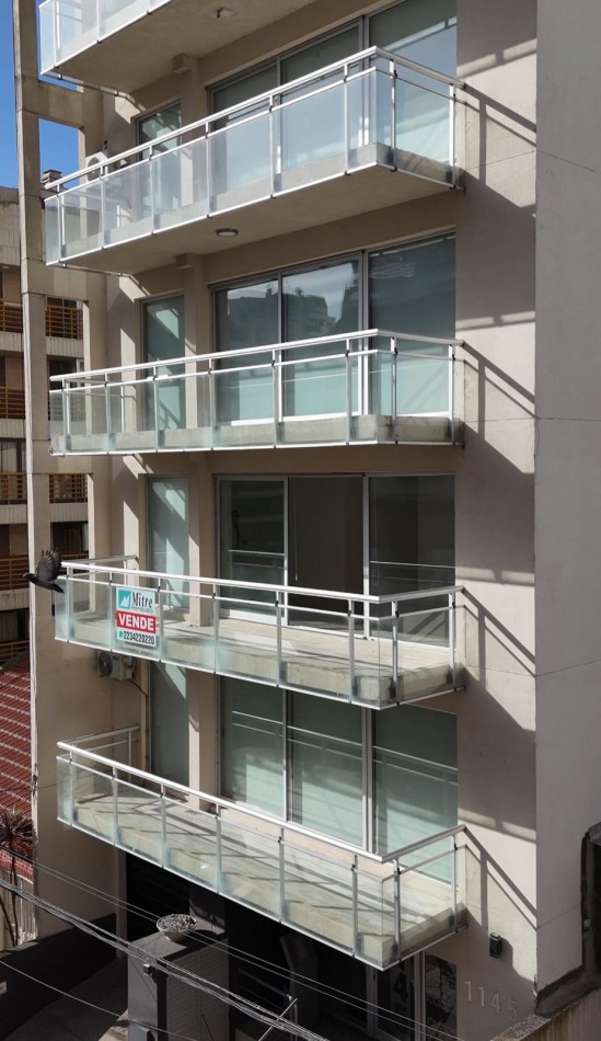 PISO DE 3 AMBIENTES CON COCHERA ZONA TORREON - STEIIA MARIS