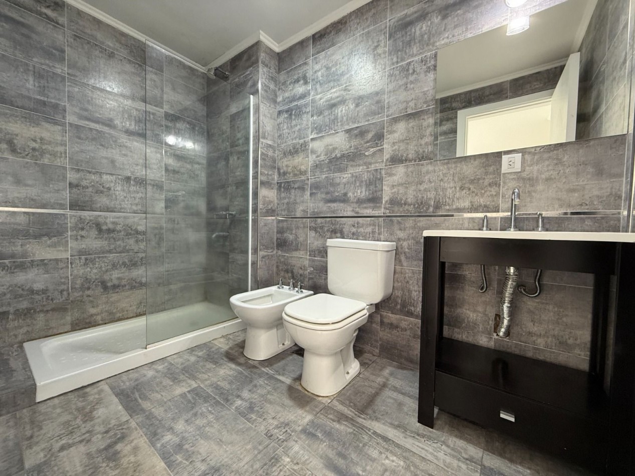 PISO DE 3 AMBIENTES CON COCHERA ZONA TORREON - STEIIA MARIS