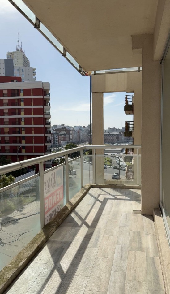 PISO DE 3 AMBIENTES CON COCHERA ZONA TORREON - STEIIA MARIS