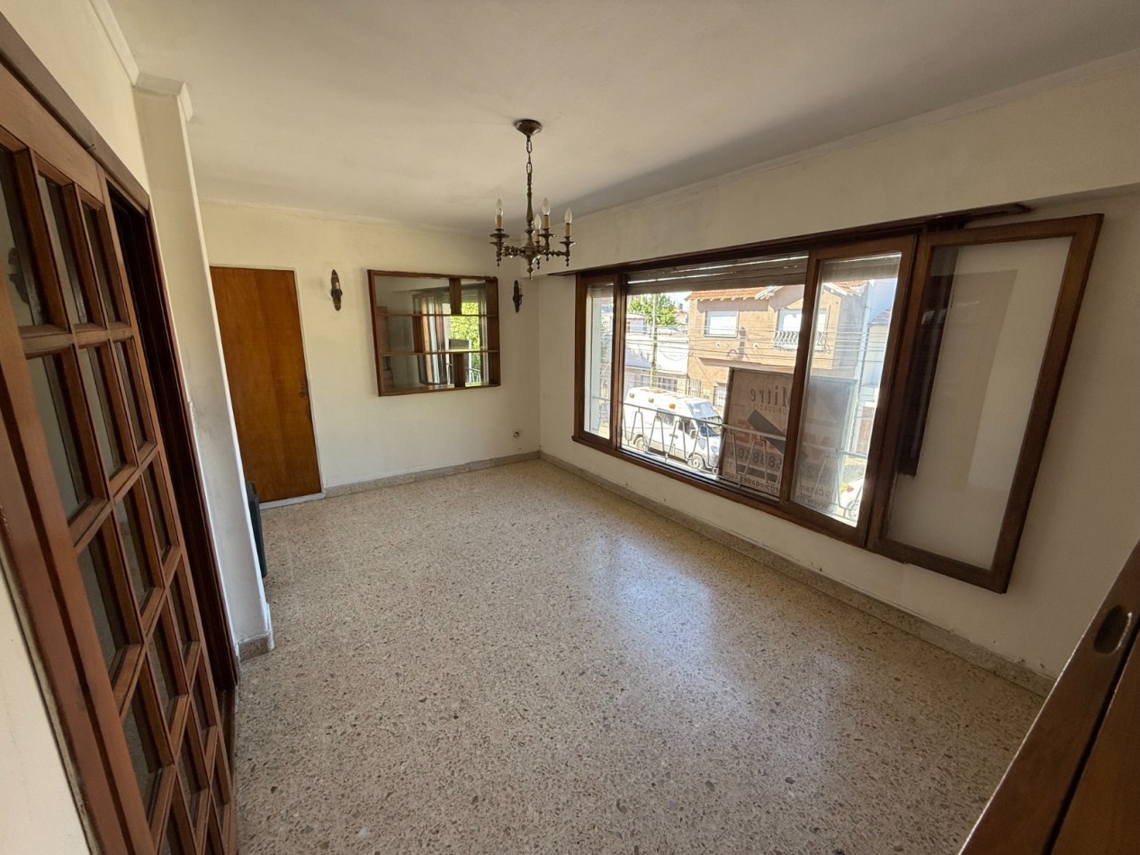 SAN JOSE - PH EN PLANTA ALTA CON GARAGE Y LOCAL CONTIGUO