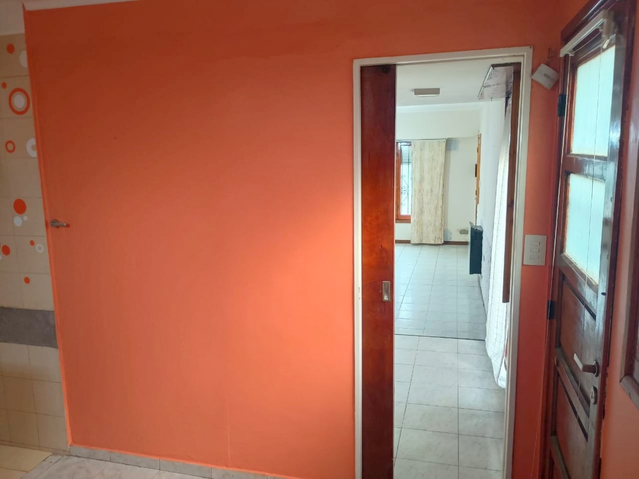 DUPLEX 3 AMBIENTES CON GARAGE 