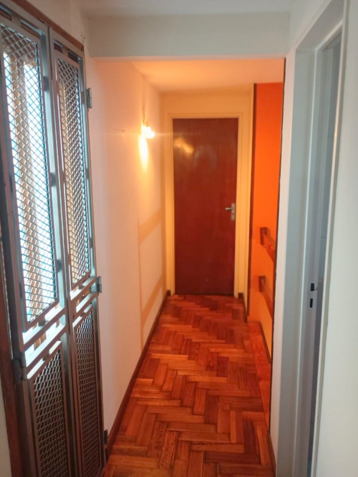 DUPLEX 3 AMBIENTES CON GARAGE 