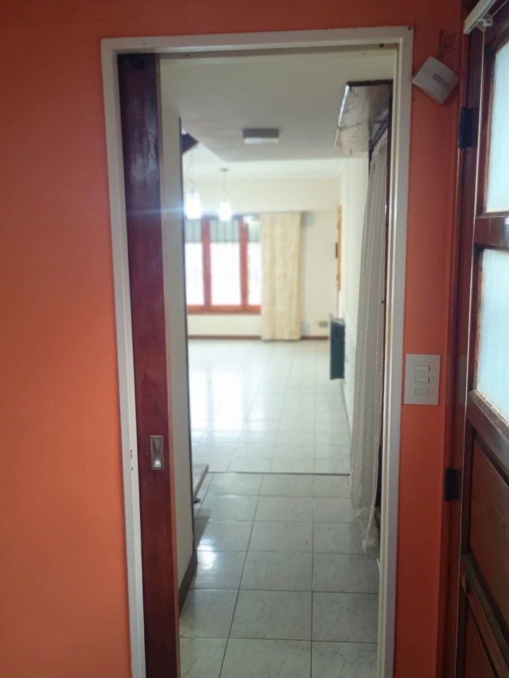 DUPLEX 3 AMBIENTES CON GARAGE 