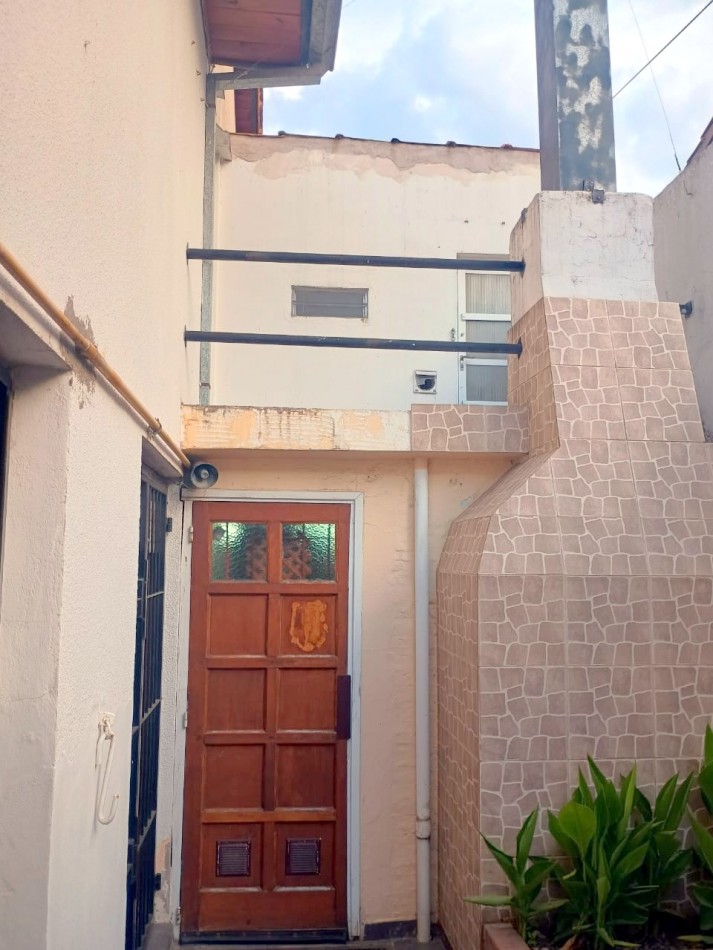 DUPLEX 3 AMBIENTES CON GARAGE 