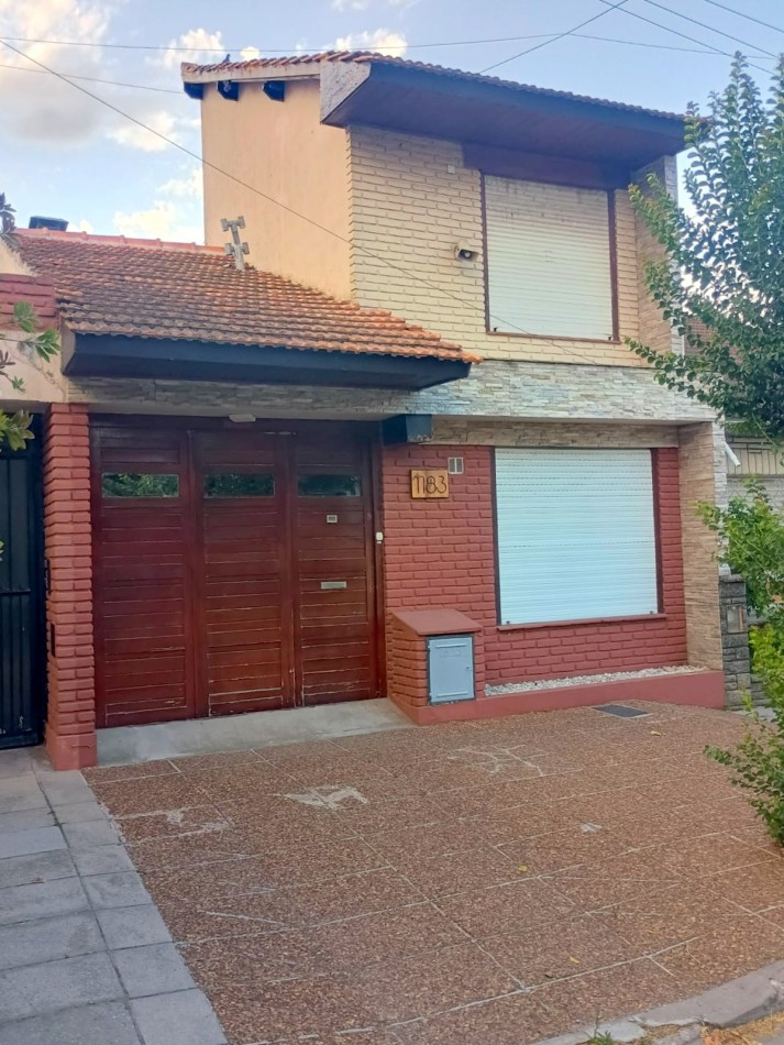 DUPLEX 3 AMBIENTES CON GARAGE 