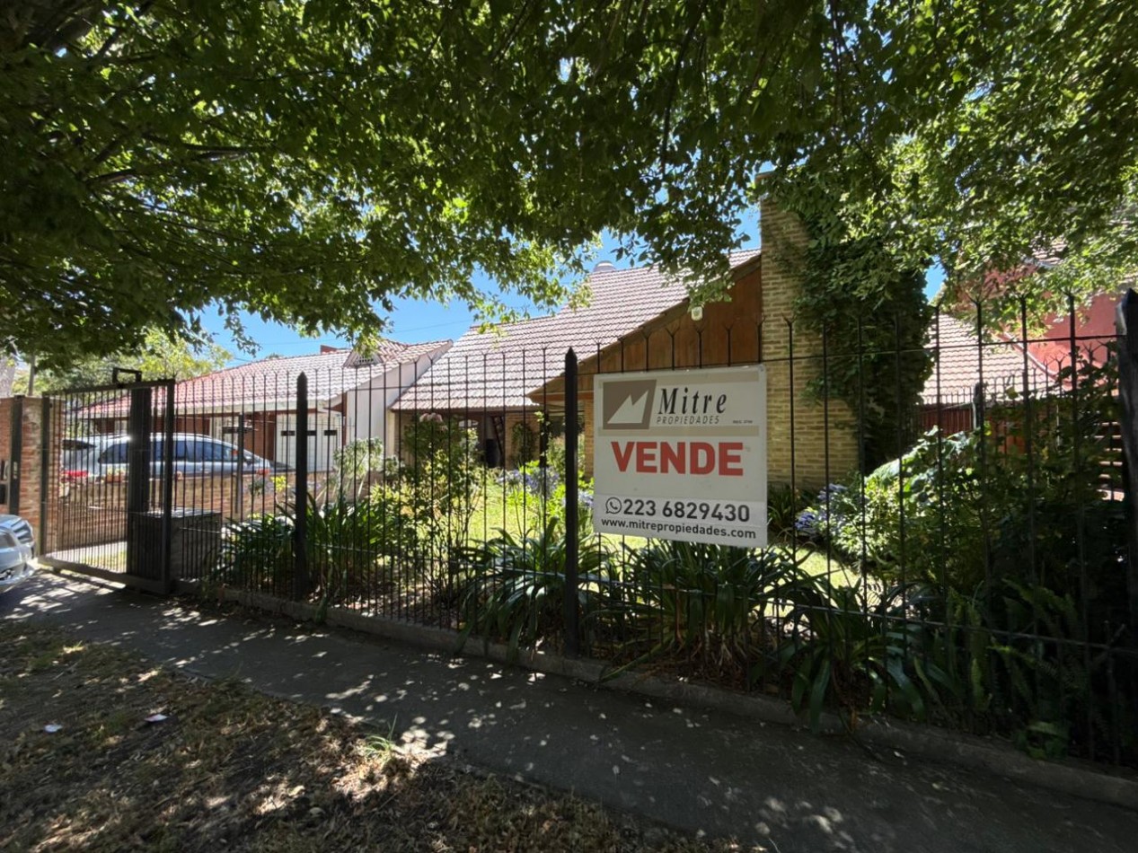 IMPORTANTE CHALET 4 AMBIENTES EN BARRIO CONSTITUCION