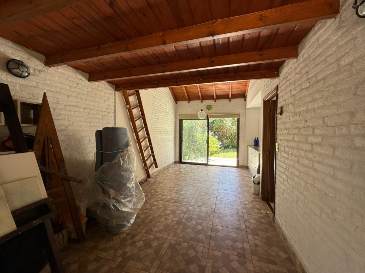 IMPORTANTE CHALET 4 AMBIENTES EN BARRIO CONSTITUCION