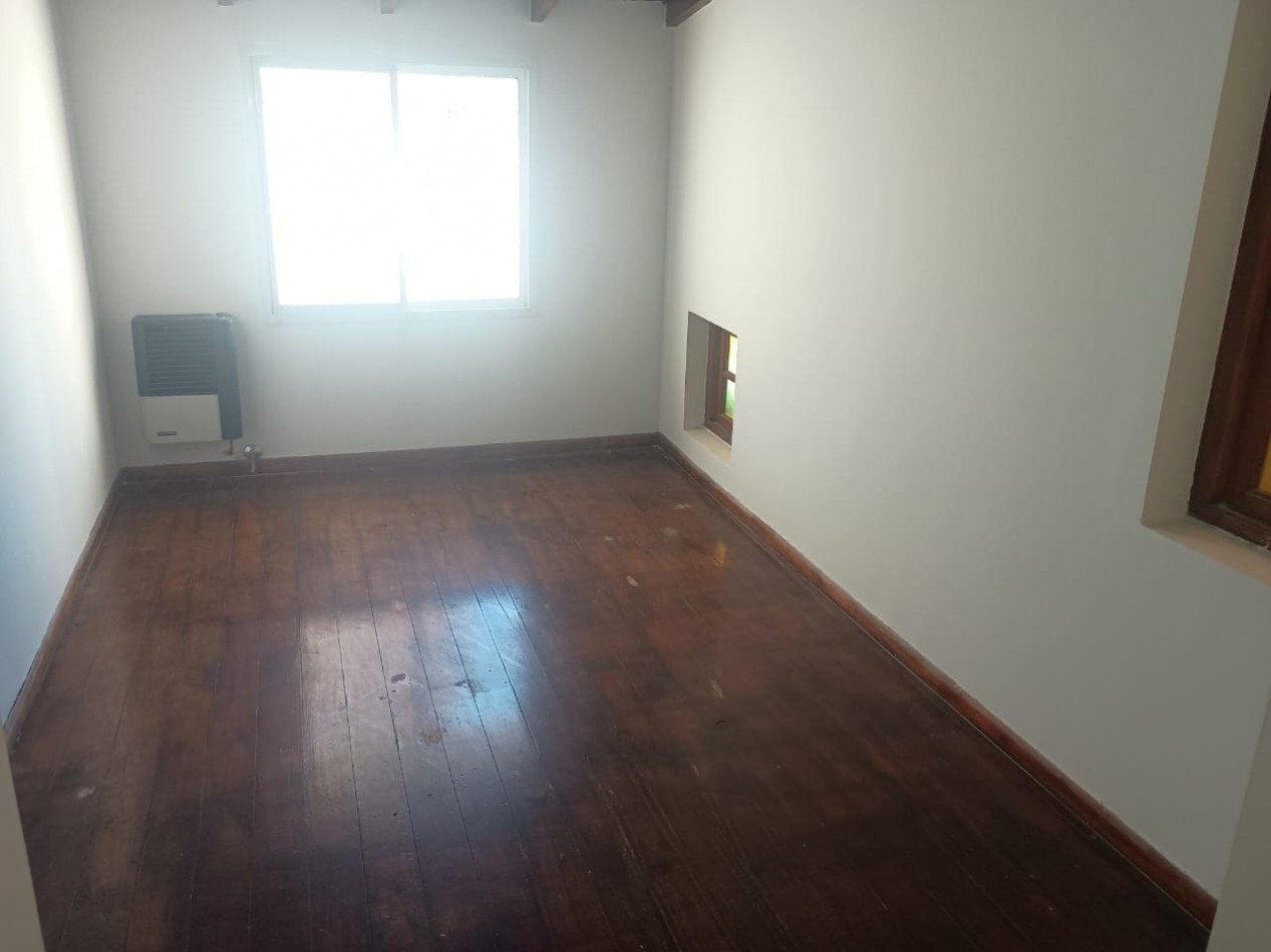 CHALET EN ZONA PERLA NORTE