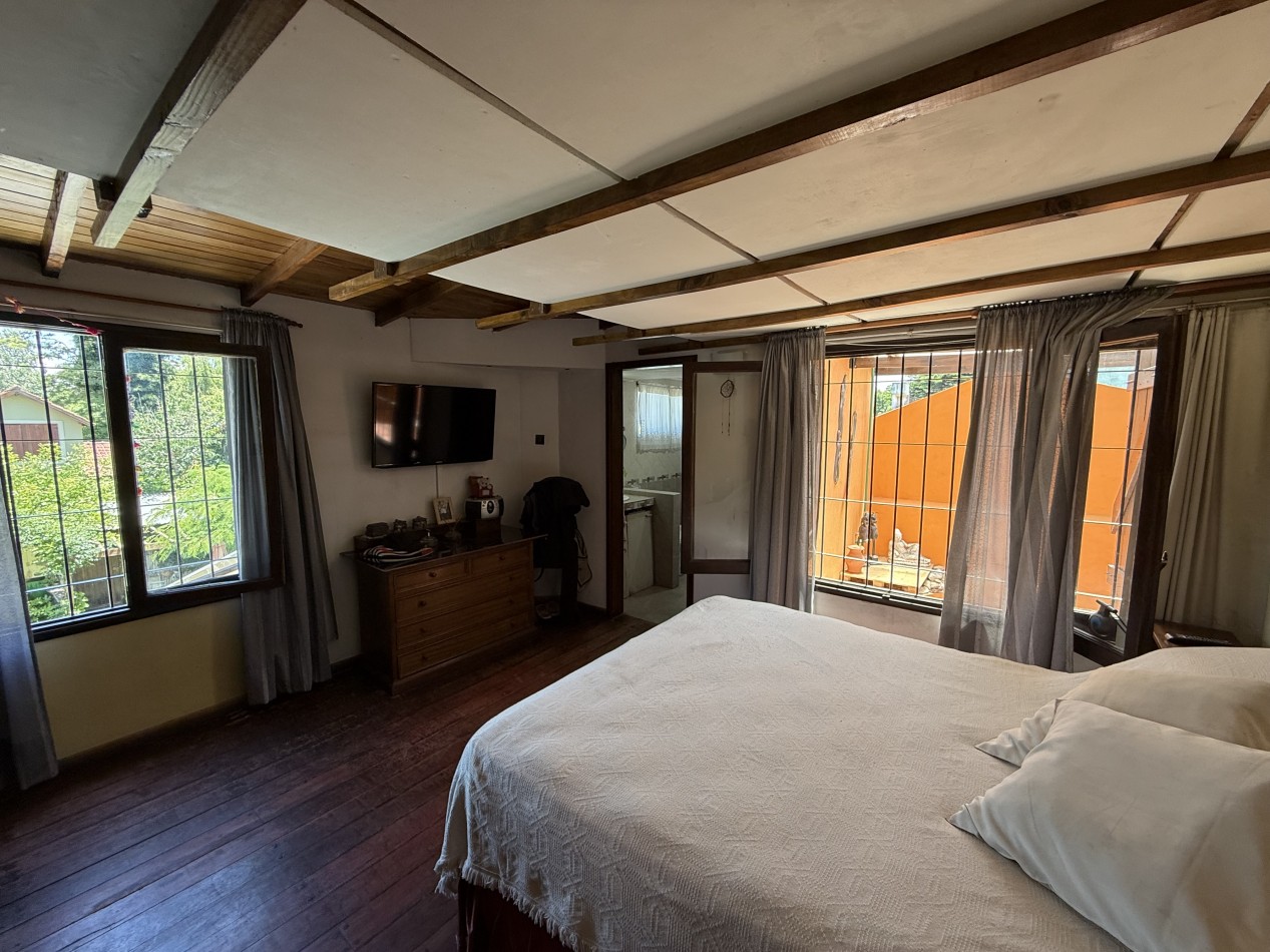 HERMOSO CHALET EN VENTA EN BARRIO LA FLORIDA