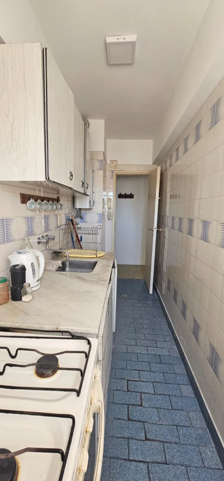 DEPARTAMENTO 2 AMBIENTES EN VENTA, CENTRO A METROS DE PLAZA MITRE
