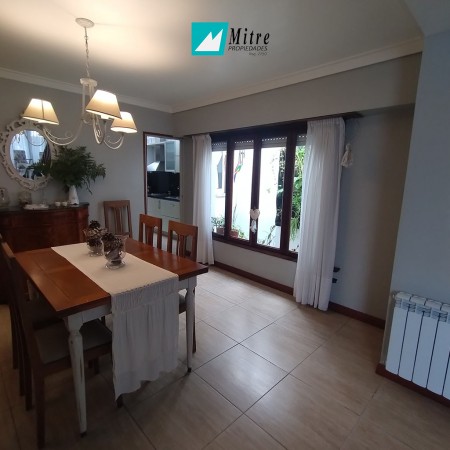 CASA EN VENTA -  PINOS DE ANCHORENA