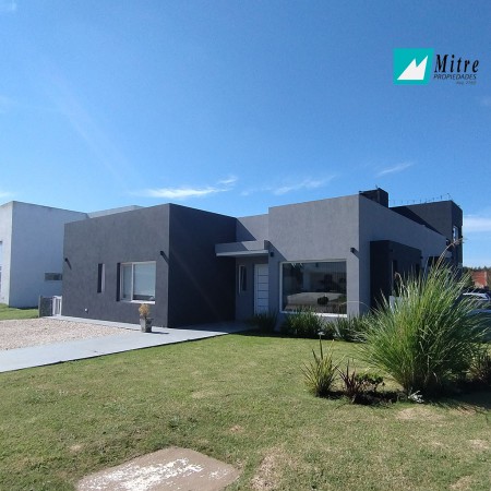 CASA EN VENTA - TIERRAS DEL MAR