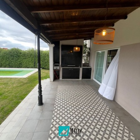 CASA EN ALQUILER 24 MESES - ARENAS DEL SUR