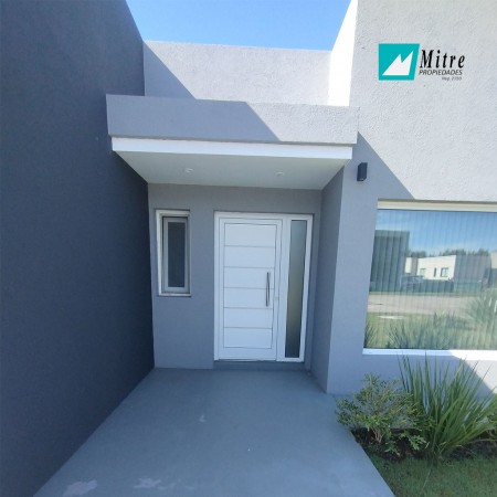 CASA EN VENTA - TIERRAS DEL MAR