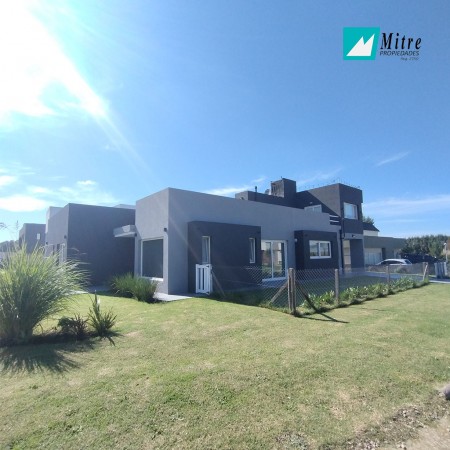 CASA EN VENTA - TIERRAS DEL MAR