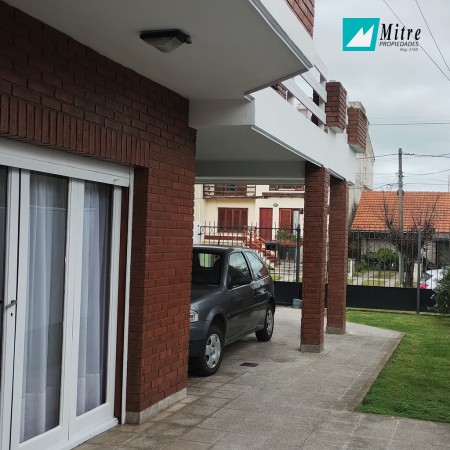 CASA EN VENTA -  PINOS DE ANCHORENA