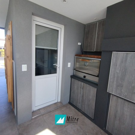 CASA EN VENTA - TIERRAS DEL MAR