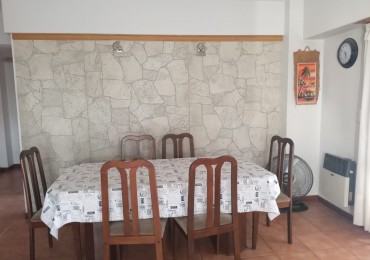 3 ambientes con 2 balcones