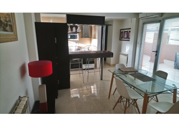 DEPARTAMENTO EN ALQUILER DE MARZO A DICIEMBRE, CON DOS TERRAZAS PROPIAS. PUNTA MOGOTES