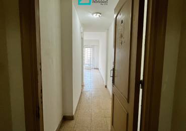 3 AMBIENTES CON DEPENDENCIA A LA CALLE