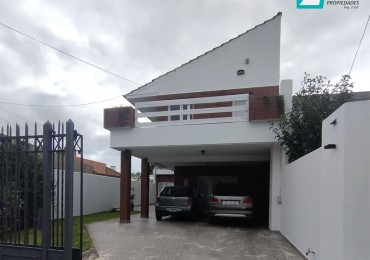 CASA EN VENTA -  PINOS DE ANCHORENA