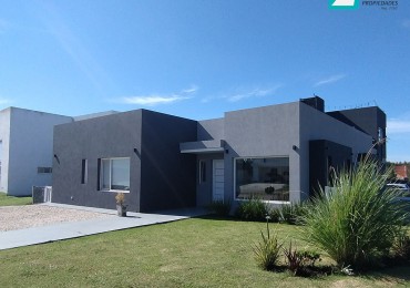CASA EN VENTA - TIERRAS DEL MAR